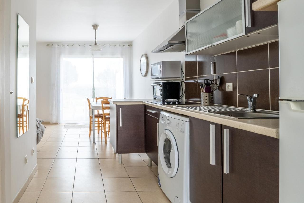 Logement Thermale Et De Tourisme Les Acacias 6 Jonzac Exterior photo